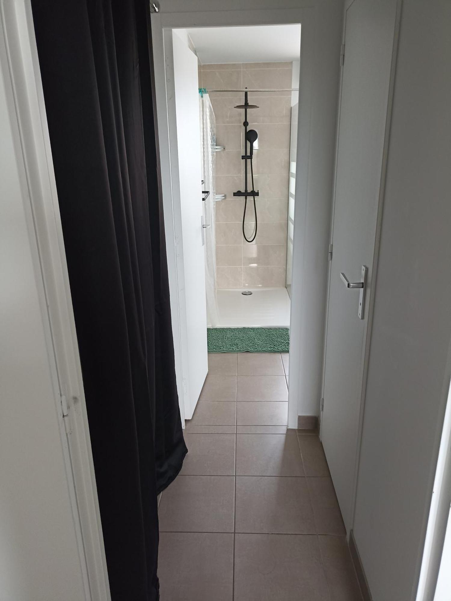 Chambre Privee Montaigu-Vendee Exteriör bild